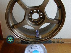 RAYS Gramlights 57F 17inch 7.5j offset+30mm pcd98mm-5H重量計測画像