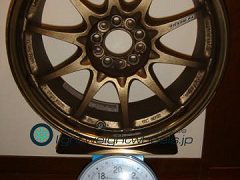 RAYS VOLK Racing CE28N 17inch 8J offset+44mm PCD100mm-5H 重量計測画像