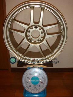 TAKECHI PROJECT RACING HART CP-035 17inch 7.5J offset+48mm PCD114.3mm-5H 重量計測画像