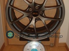 BBS RI-A 18inch8.5J+43mm100mm-5H重量計測画像