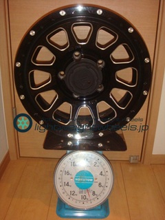 DELTA FORCE OVAL 16inch5.5J+20mm139.7mm5H重量計測画像