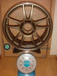 DIREZZA RSC 17inch7J+43mm114.3mm-5H重量計測画像ケース2
