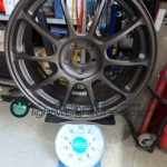 RAYS ZE40 18inch8J+45mm100mm-5H 重量計測画像